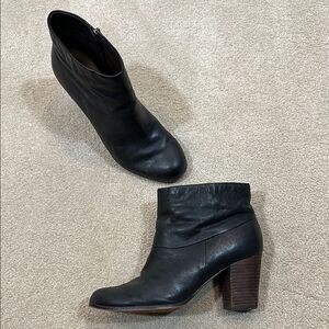 Cole Haan Nike Air Heeled Black Ankle Booties Vintage Cassidy Women Size 9.5B